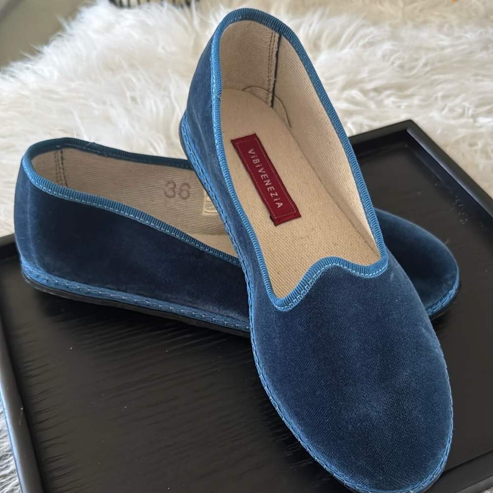 Vibi Venezia Blue Velvet Loafers